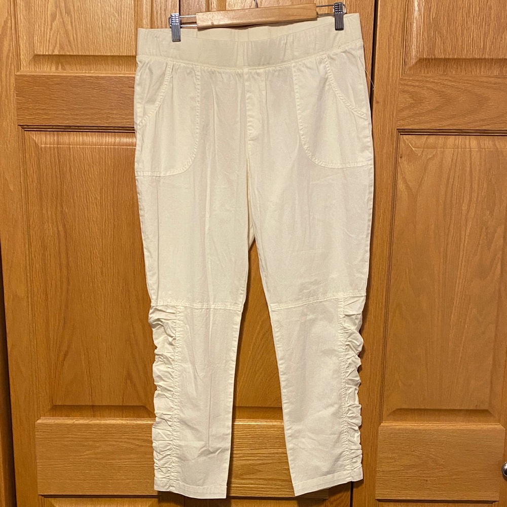 XCVI pull on ivory colored lightweight pants womens size XL New no tags